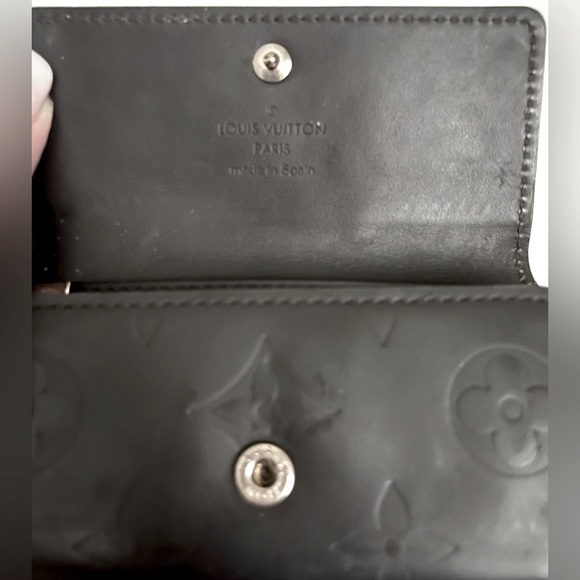 Louis Vuitton Authentic lack Vernis Key holder EC - Picture 8 of 9